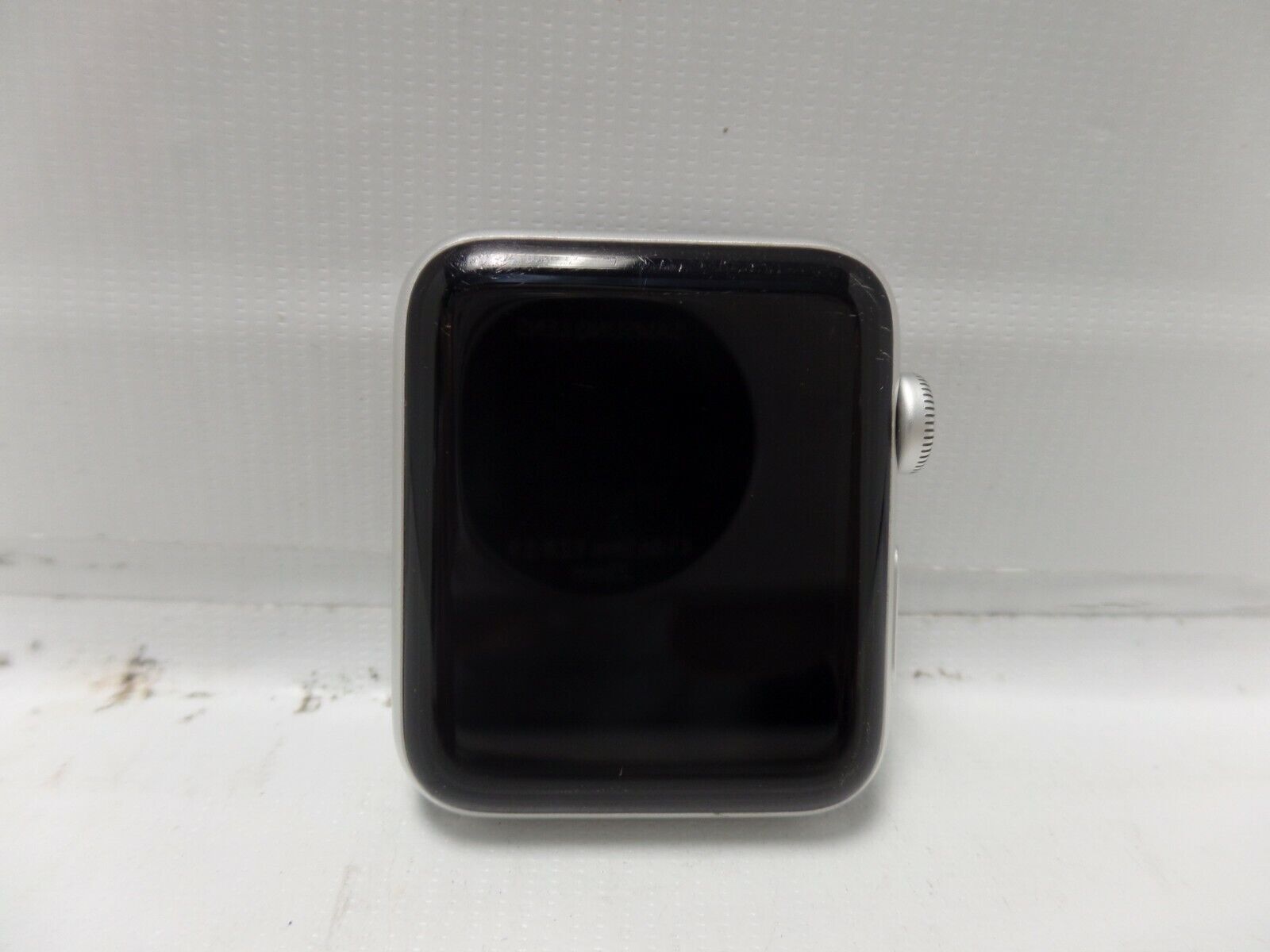 Apple Watch Series 3 42mm Silver Aluminum Case GPS ***AS IS BAD LCD***