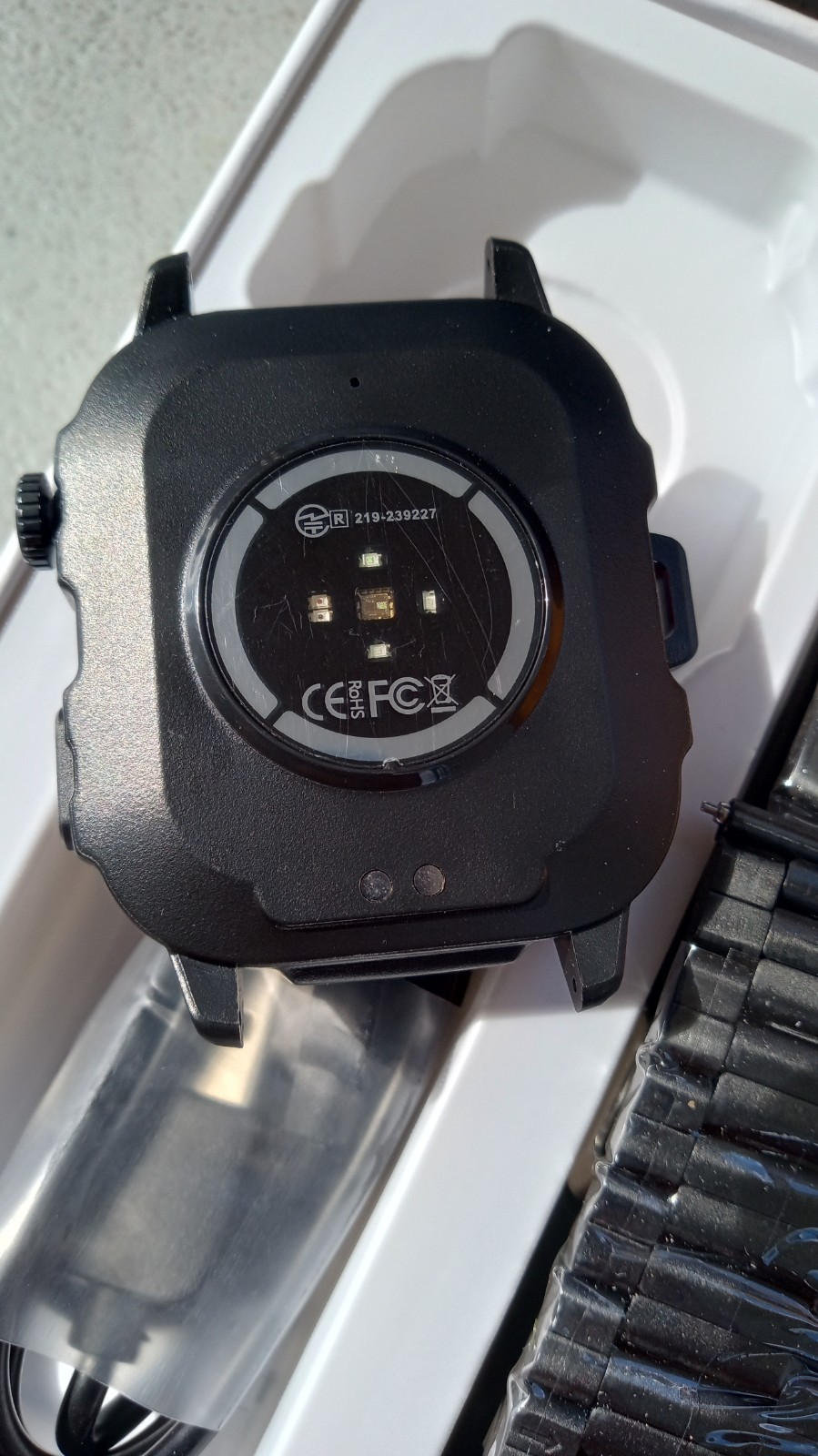 Sports Waterproof Smart Watch QX-11 for Android Blk + 2 Watches