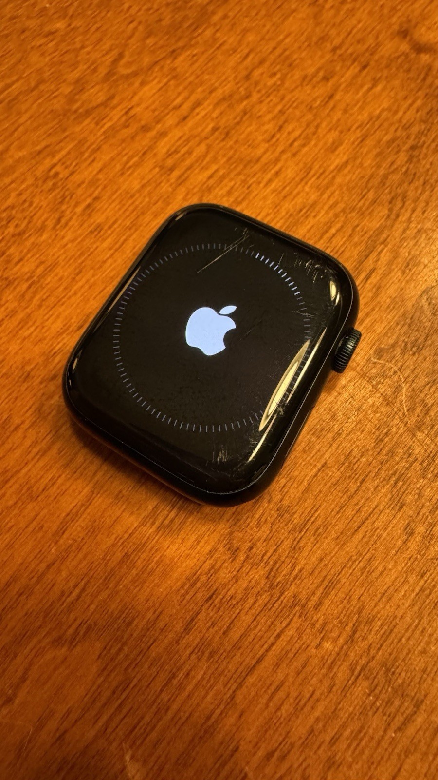 Apple Watch Series 8 45mm Midnight Aluminum GPS Very Good Condition