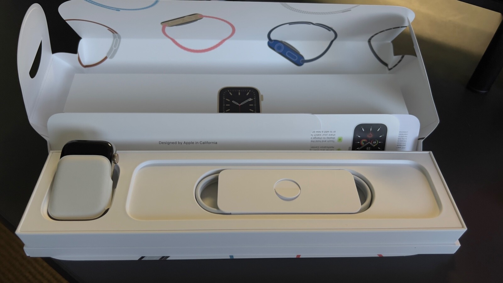 Apple Watch Series 6 Gold Stainless Steel Case & Milanese Loop GPS/Cellular