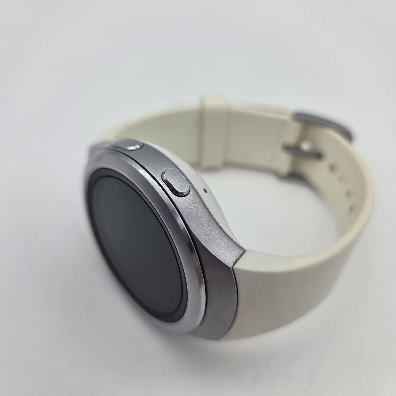 Samsung GEAR S2 Bluetooth Smartwatch SM-R730A Round Silver Face 2nd Gen White