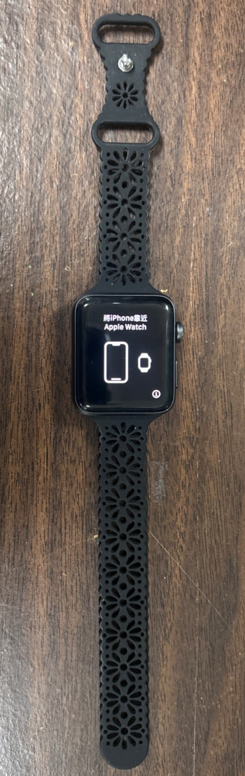 Apple MTF32LLA Watch Series 3 gps 42 Mm Space Gray Aluminum With Black