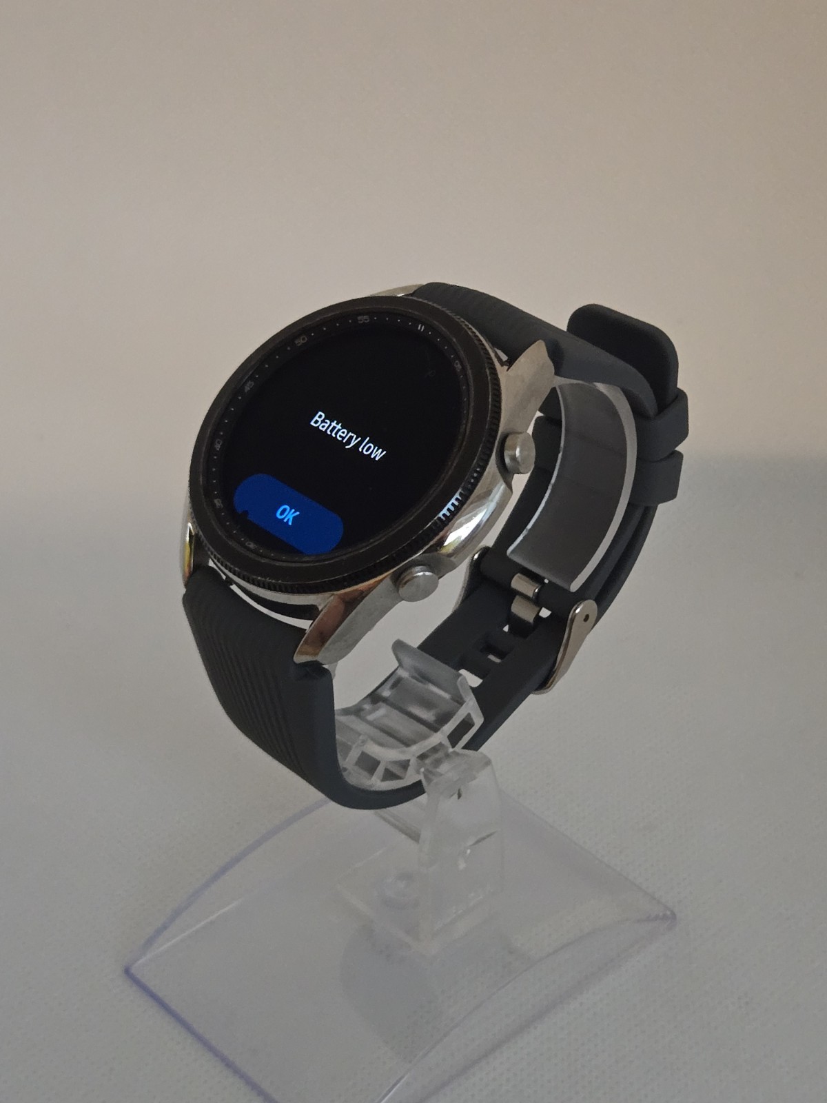 Samsung Galaxy Watch 42mm LTE Silver SM-R815U Smartwatch Excellent Condition