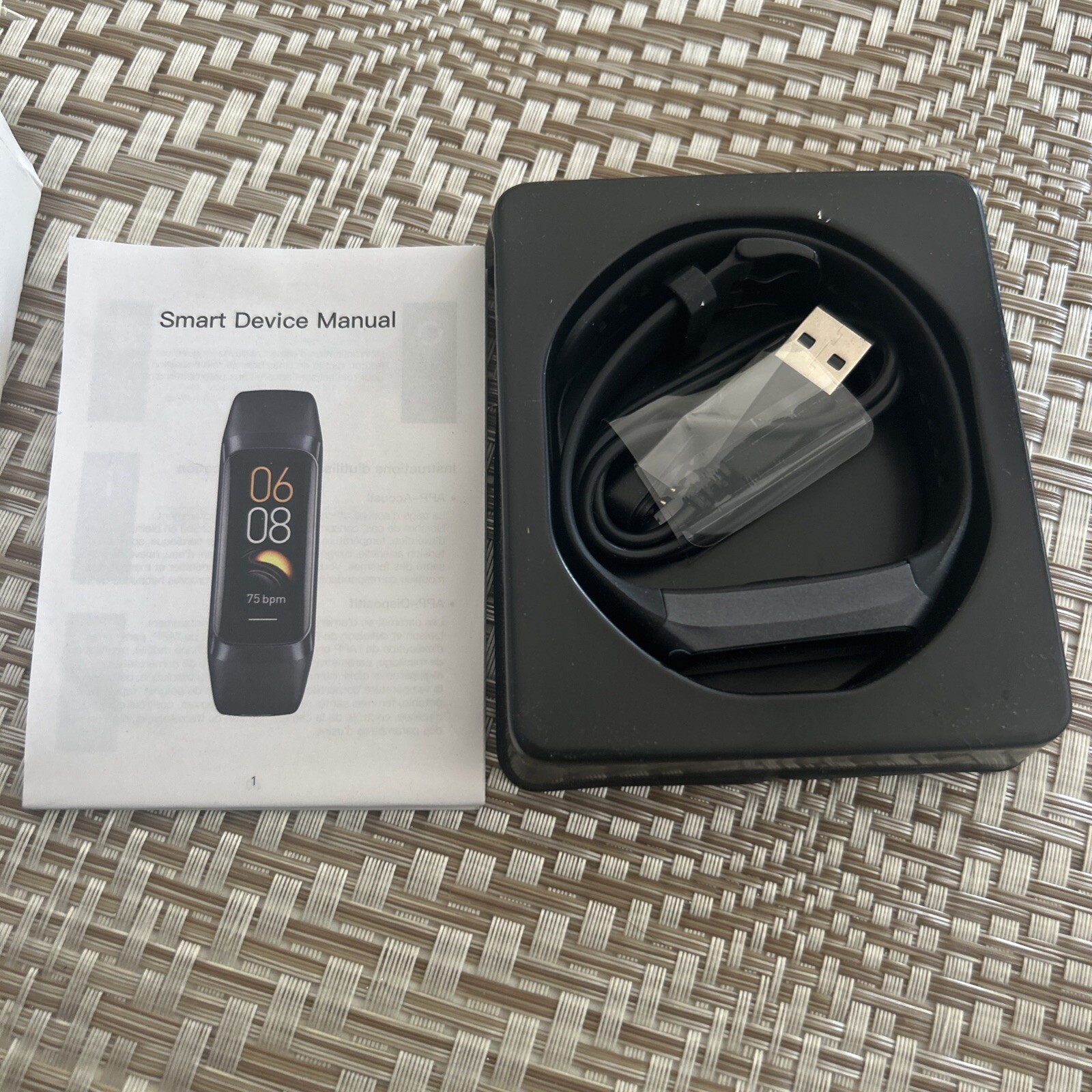 KeepHealth Fit Smart Band AMOLED Bluetooth NEW Purple Band w/Rose Gold
