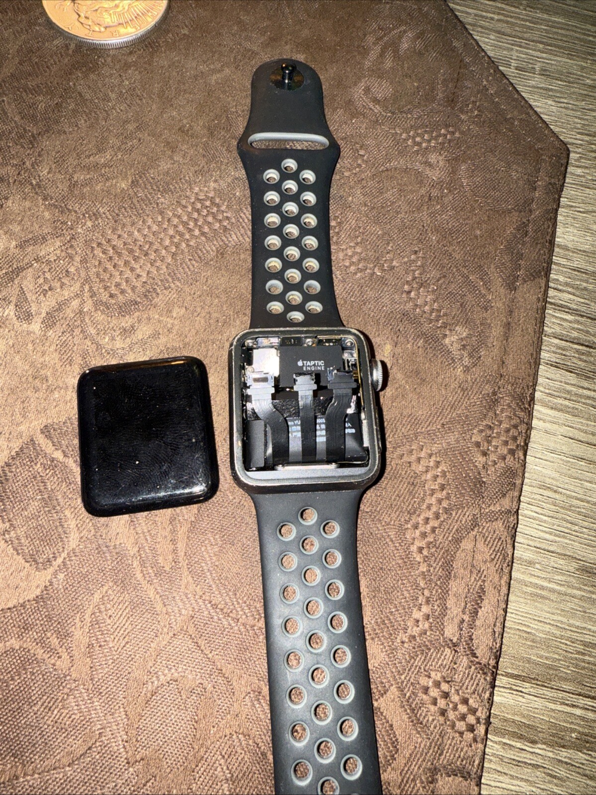 Apple Watch Nike+ 38mm Aluminum Case Black/Cool Gray Sport Band – (MNYX2LL/A)