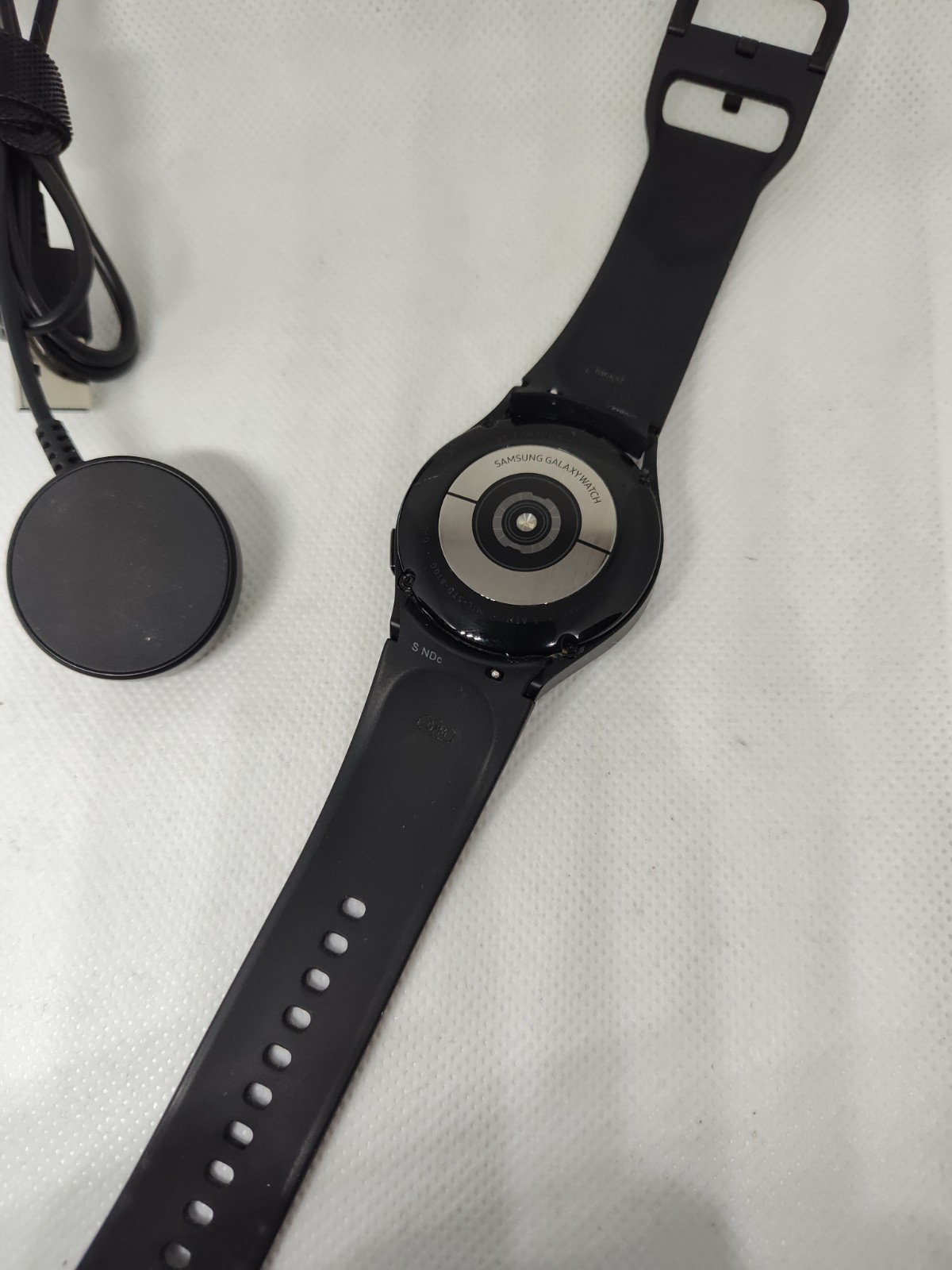 Samsung Galaxy Watch 4 / 40mm / Very Good Condition