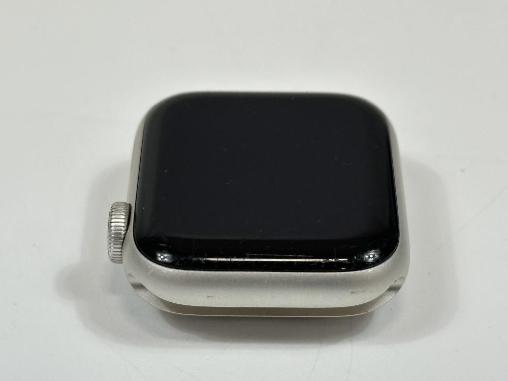 Apple Watch SE (2nd Gen) 40mm 32GB A2726 Aluminum Starlight (Unlocked) – Fair