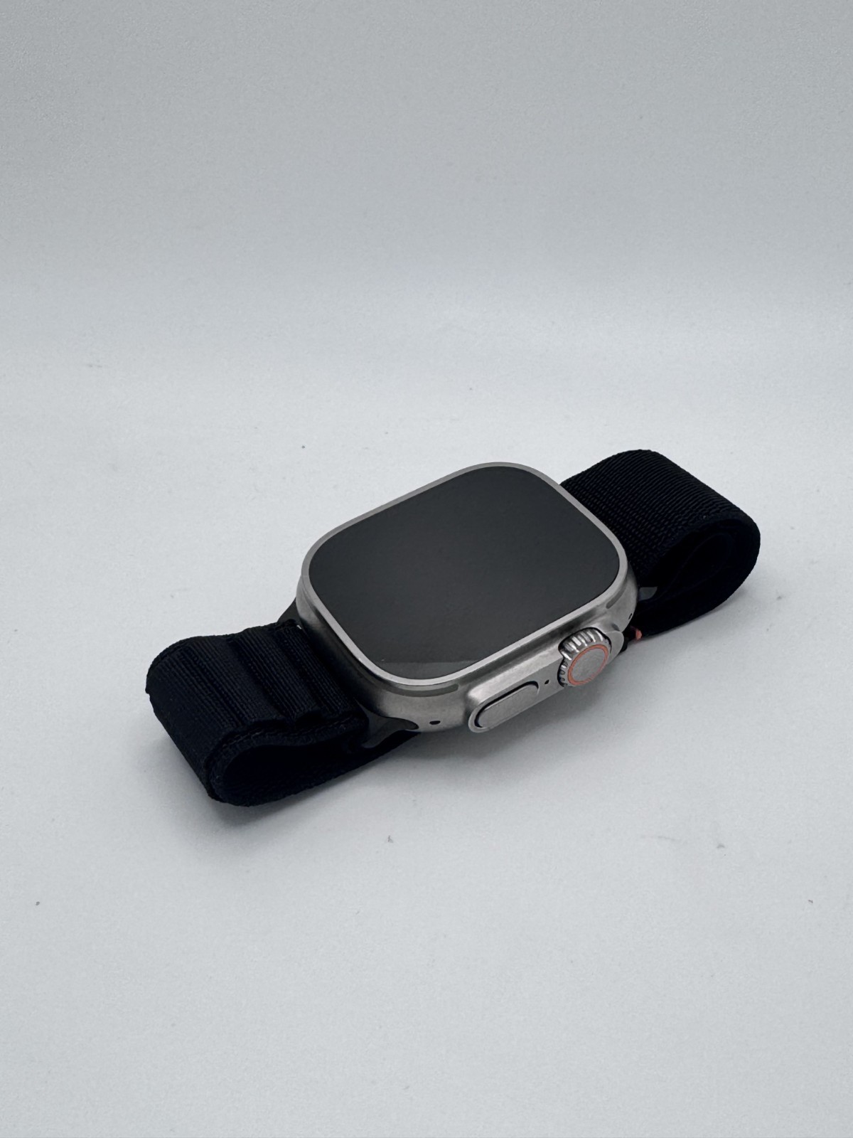 Apple Watch Ultra 2 49mm Titanium Case – GPS / CELL – with Black Spigen Band
