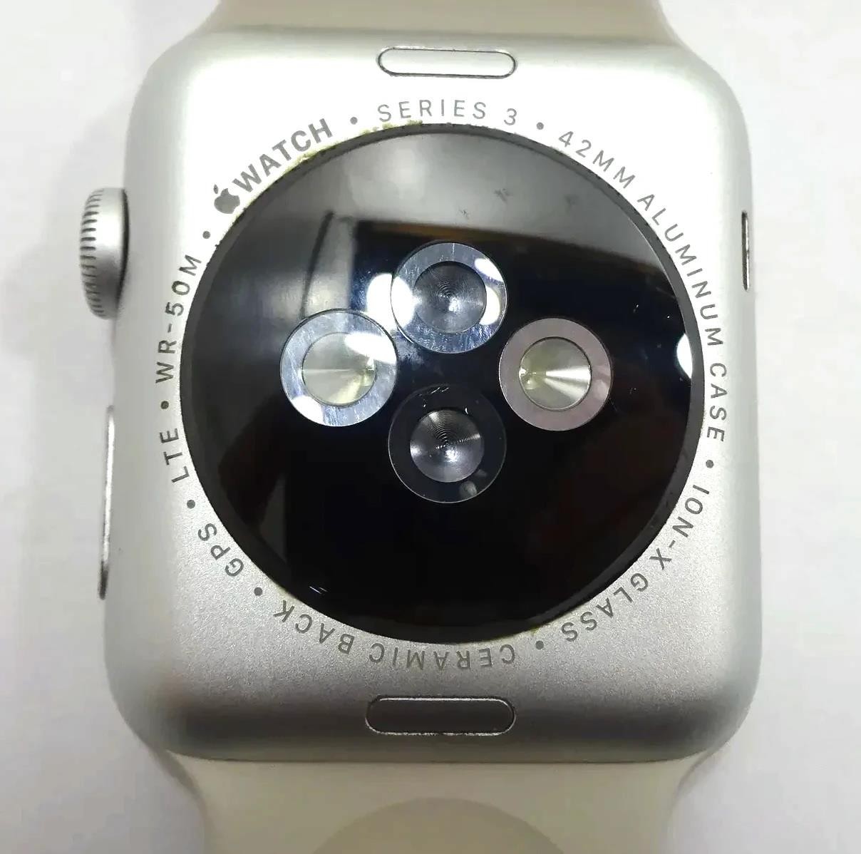 APPLE Watch Series 3 GPS LTE – 42MM Aluminum Case A1861 – Silver