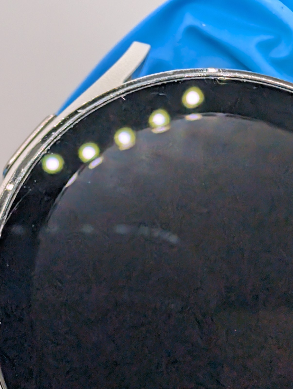 Samsung Galaxy Watch4 – 40mm Bluetooth / Silver (Good Condition). ~2FH~