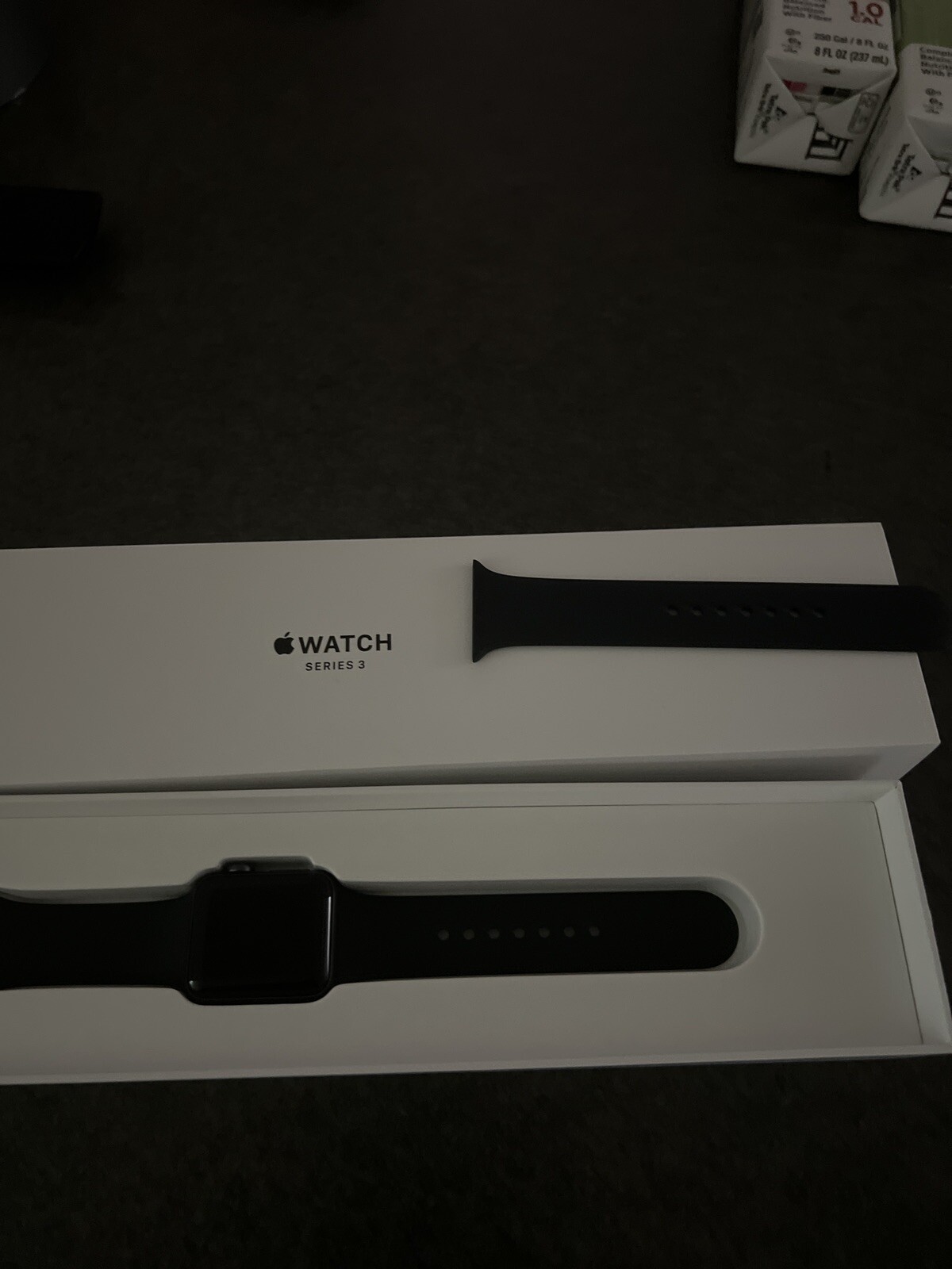 Apple Watch Series 3 38 mm Gray Case Black Aluminium Smartwatch – MTF02LLA