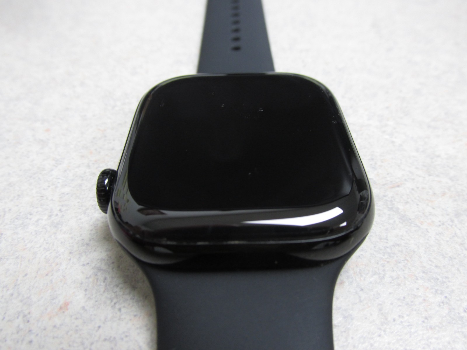 Apple Watch Series 11 46MM Jet Black Aluminum S/M Black Band GPS Only MEUW4LW/A