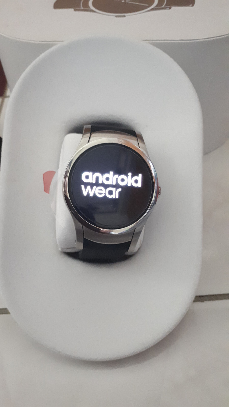 Verizon Wear24 42mm Stainless Steel Case Black Buckle All Original Mint (QTAXU1)