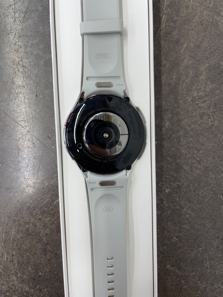 Samsung Galaxy Watch 6 Silver 16GB (For Parts)