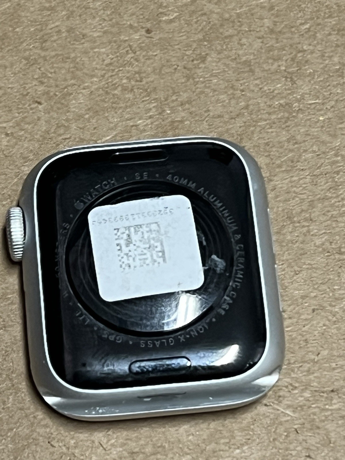 Apple Watch SE 40mm Space Grey Aluminium Case burn