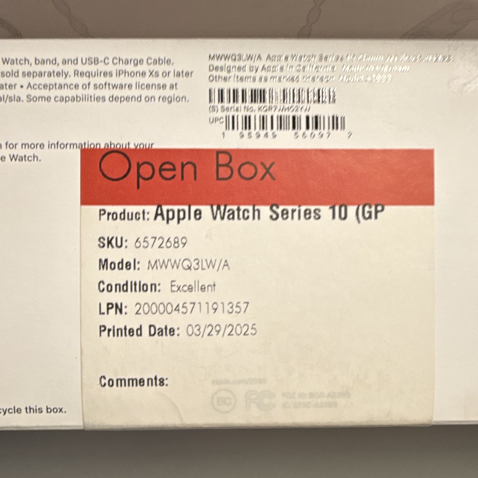 Apple Watch Series 10 46mm Aluminum GPS 64GB Black Silicone Sport Band