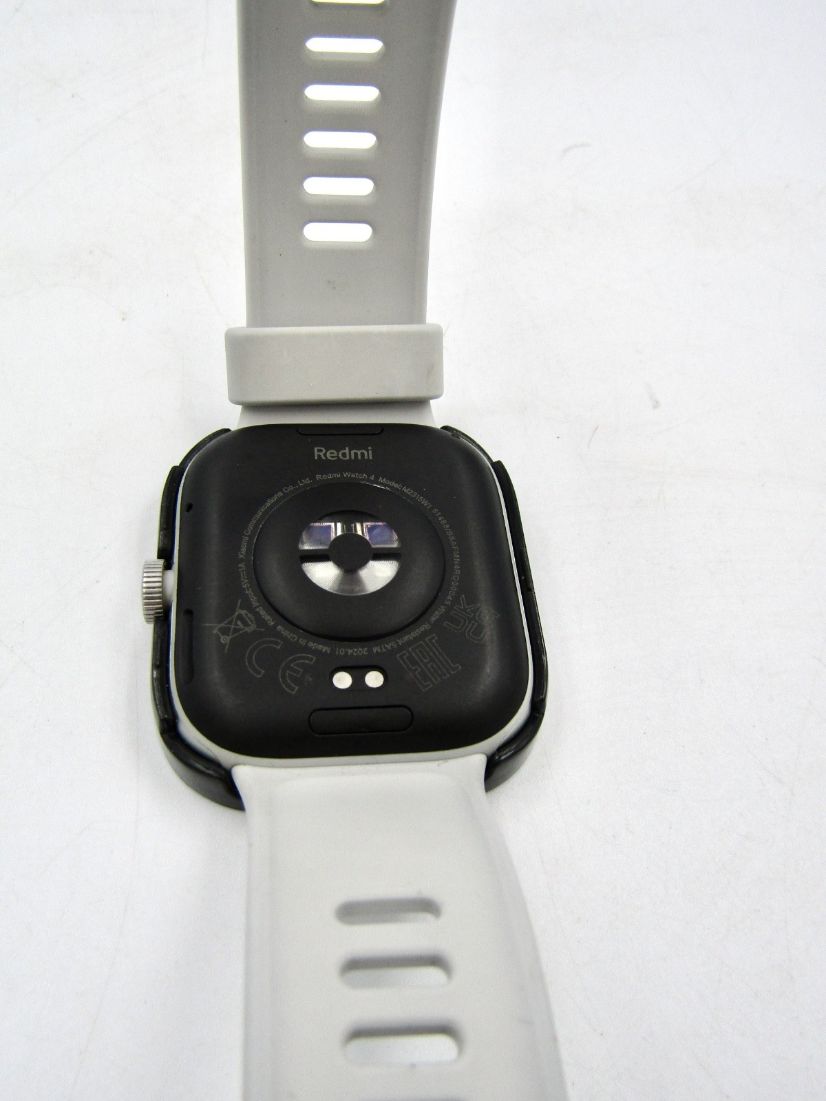 Xiaomi Redmi Watch 4 Smartwatch 1.97″ AMOLED Display Obsidian Black/Gray – USED