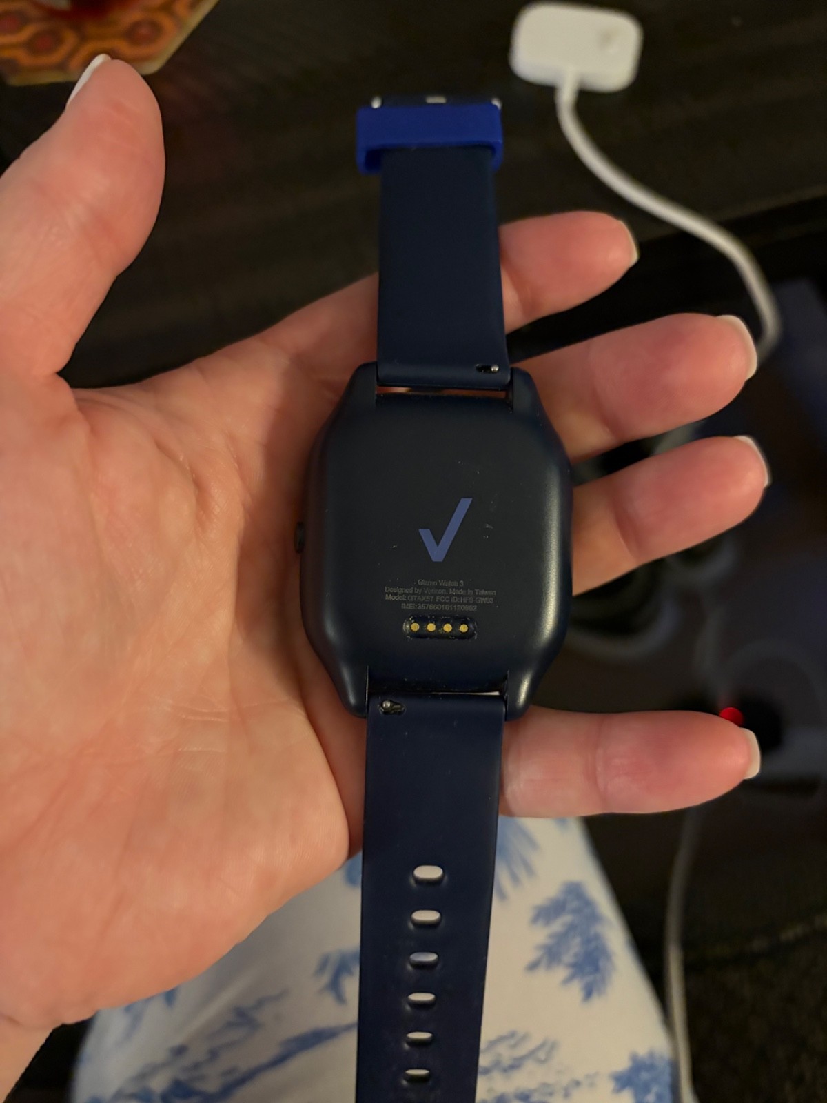 Verizon unlocked Gizmo 3 kids smart watch