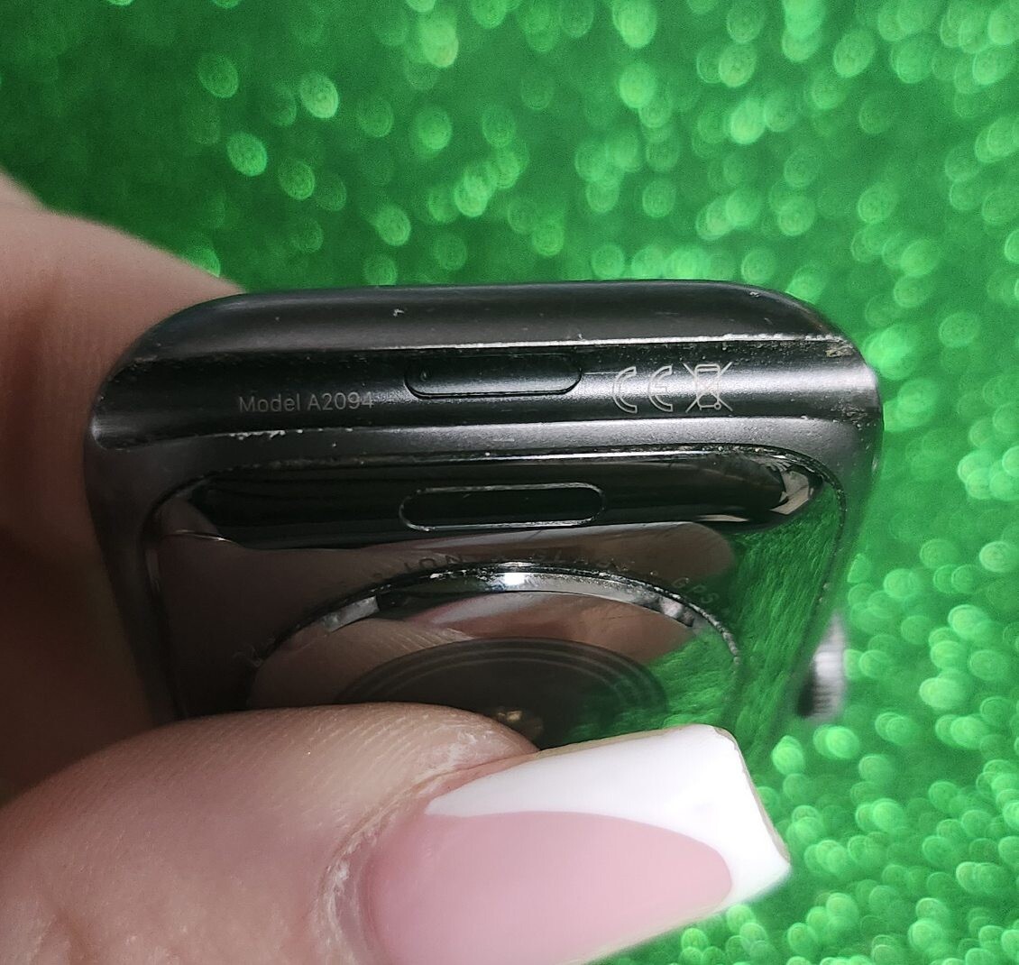 apple watch series 5 a2094 Locked