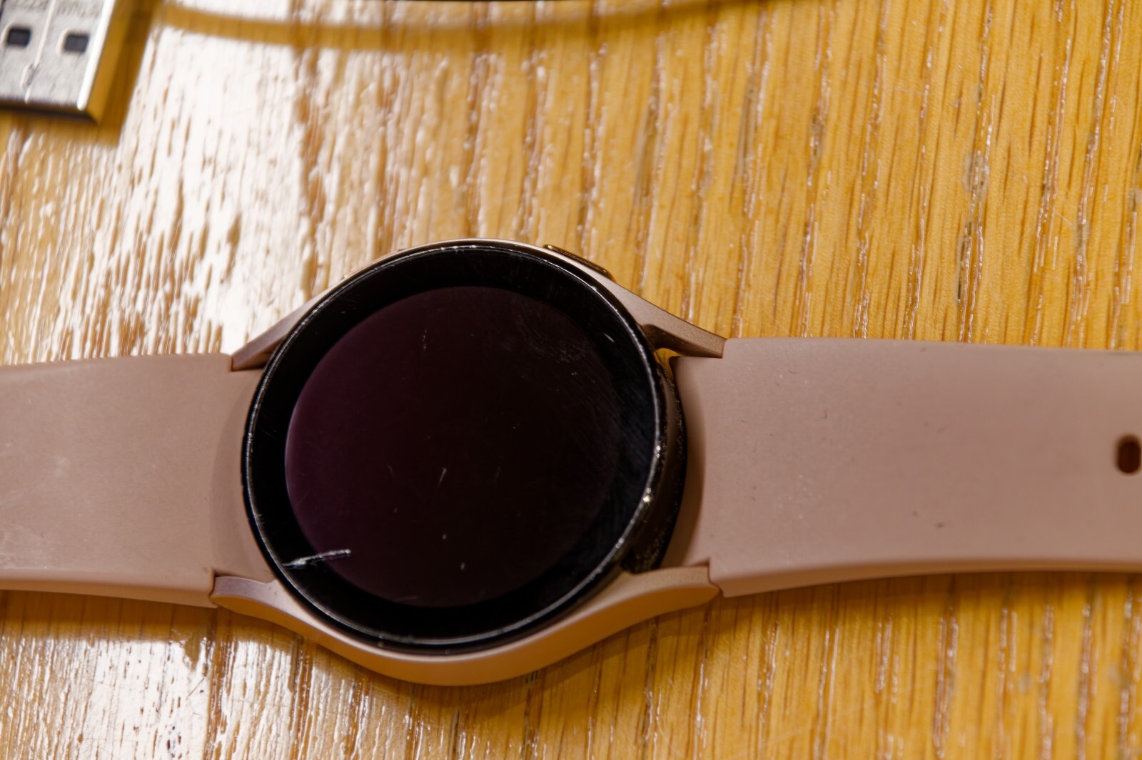 Samsung – Galaxy Watch4 Aluminum Smartwatch 40mm SM-R860