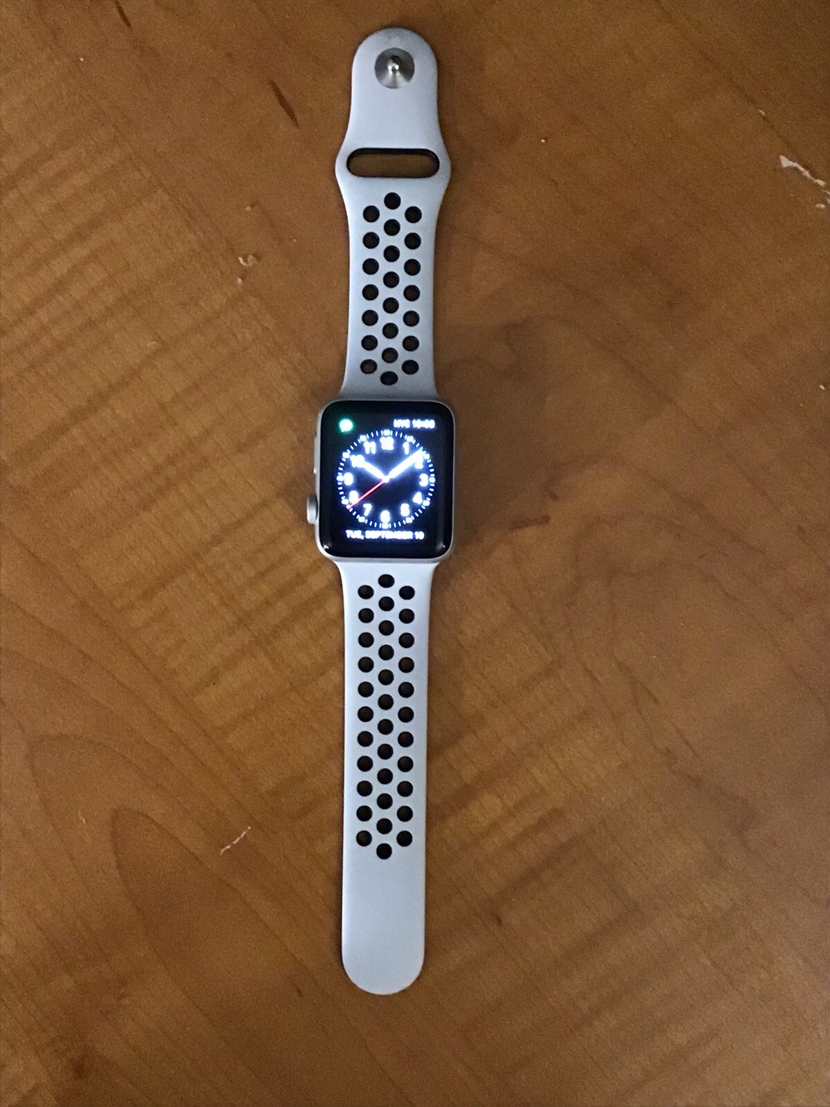 Apple Watch Nike+ 42mm Cellular Silver Aluminium