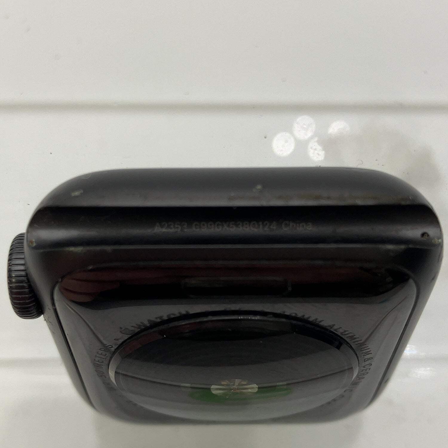 GPS Only Apple Watch SE 1st Gen 40MM Space Gray Aluminum A2353 Face Only