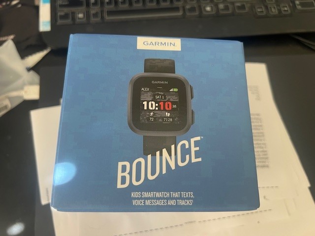 Garmin Bounce Kids Smartwatch Two-Way Text & Voice Message Location Track /Black