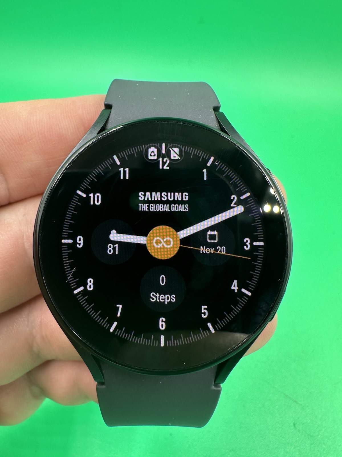 Samsung Galaxy Watch5 SM-R910 44mm GPS Smartwatch – Graphite Works Properly