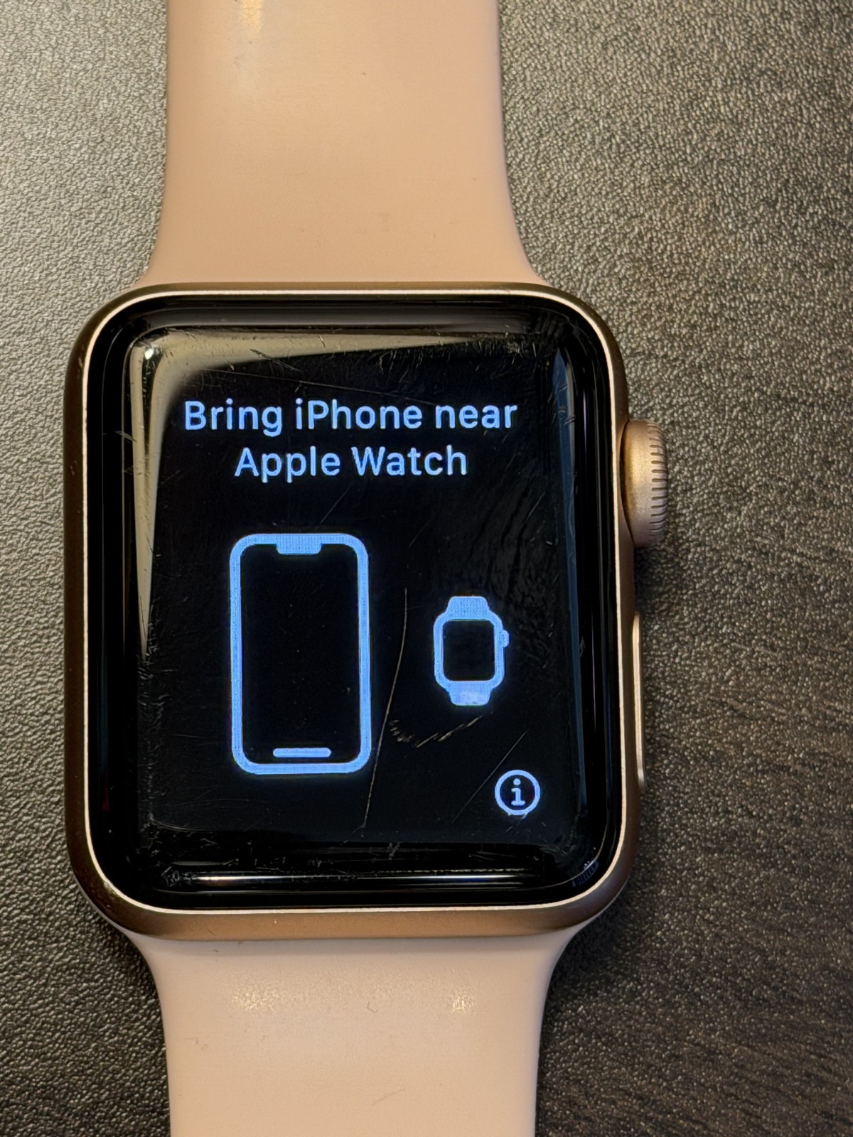 Apple Watch Series 3 38mm GPS Rose Gold Aluminum Pink Sport Band