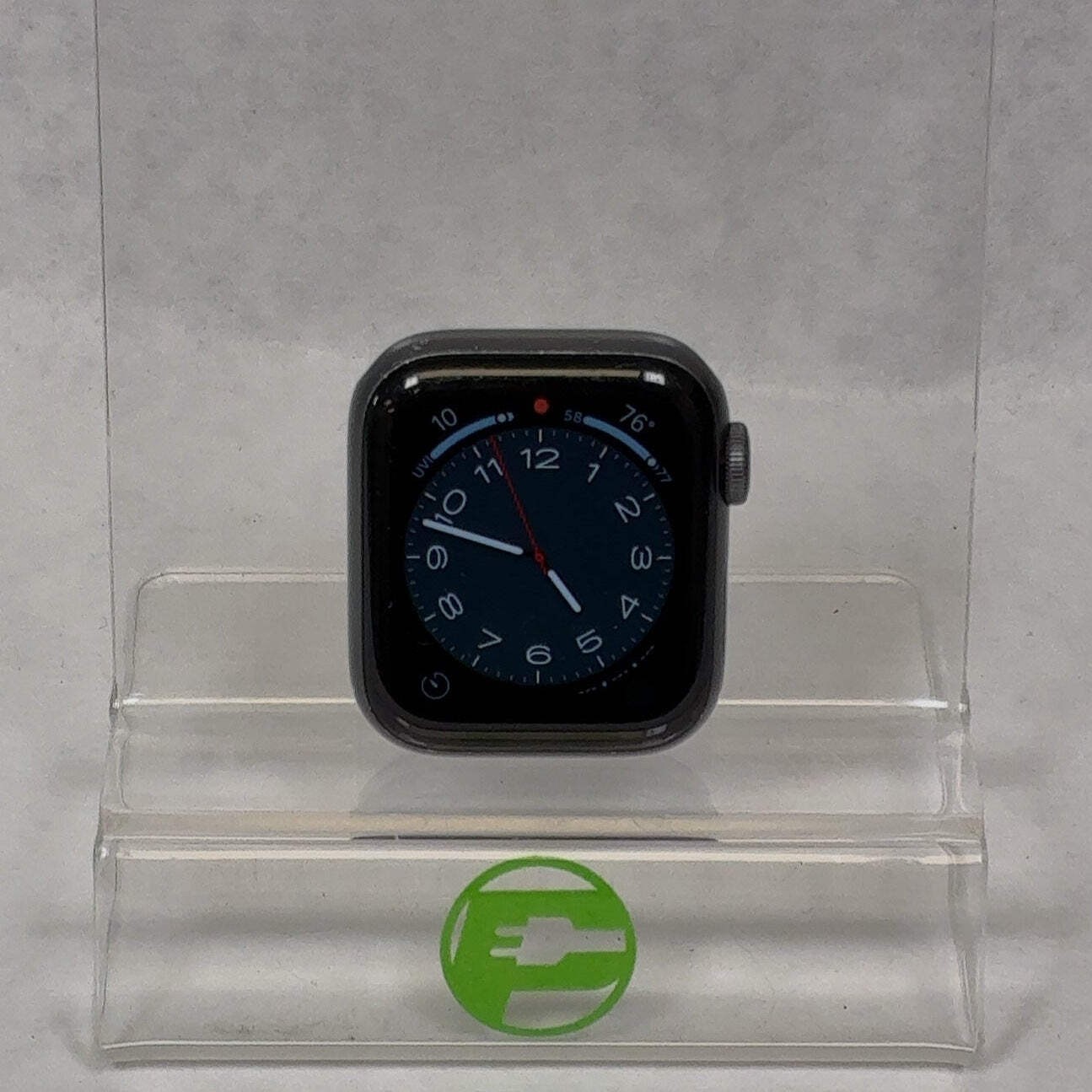 Broken Unlocked Apple Watch Series 5 40MM Aluminum A2094 Bad Battery Face Only