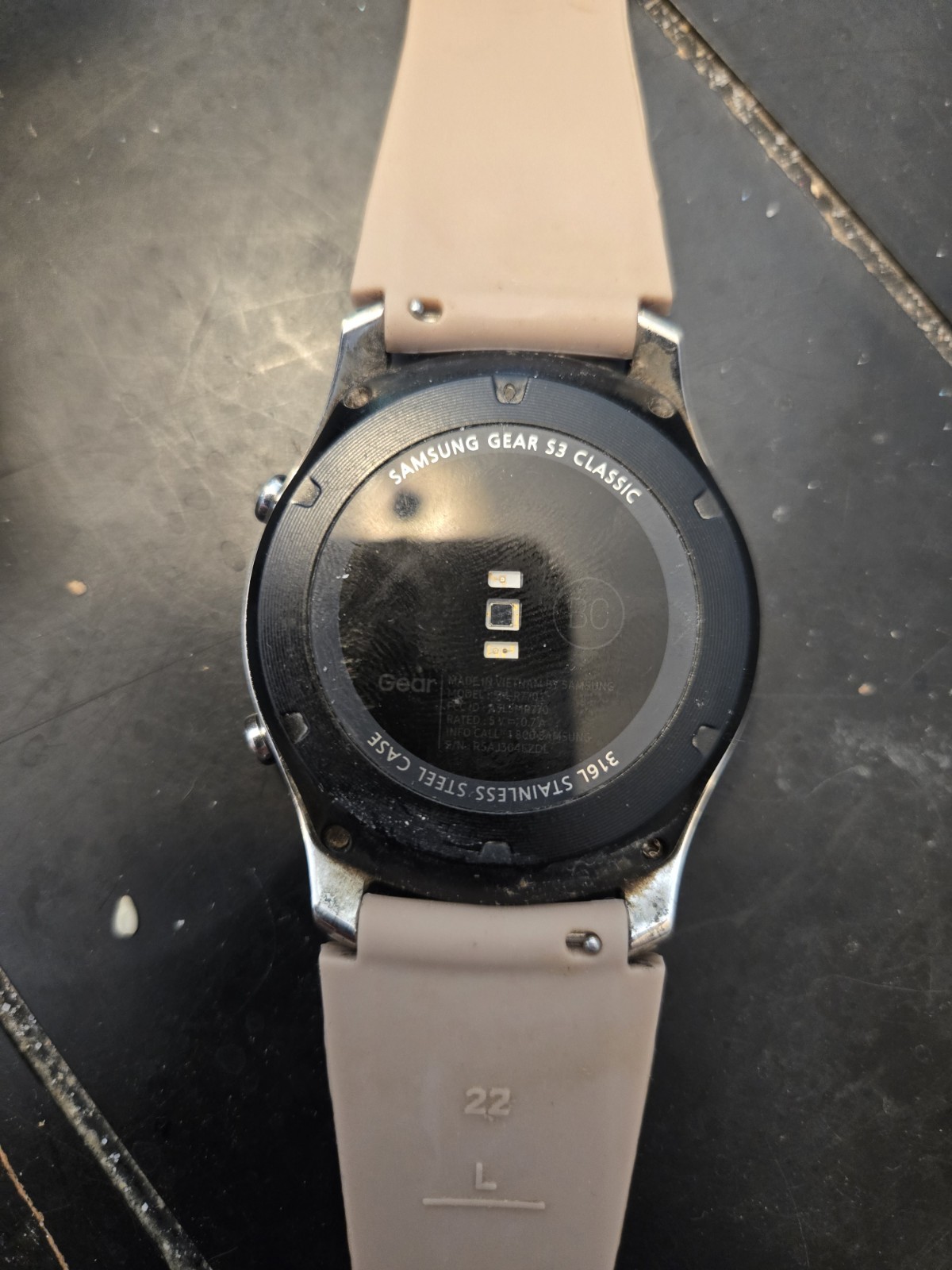 Samsung Gear S3 Classic Watch Steel Case SM-R770 – Does Not Hold Charge