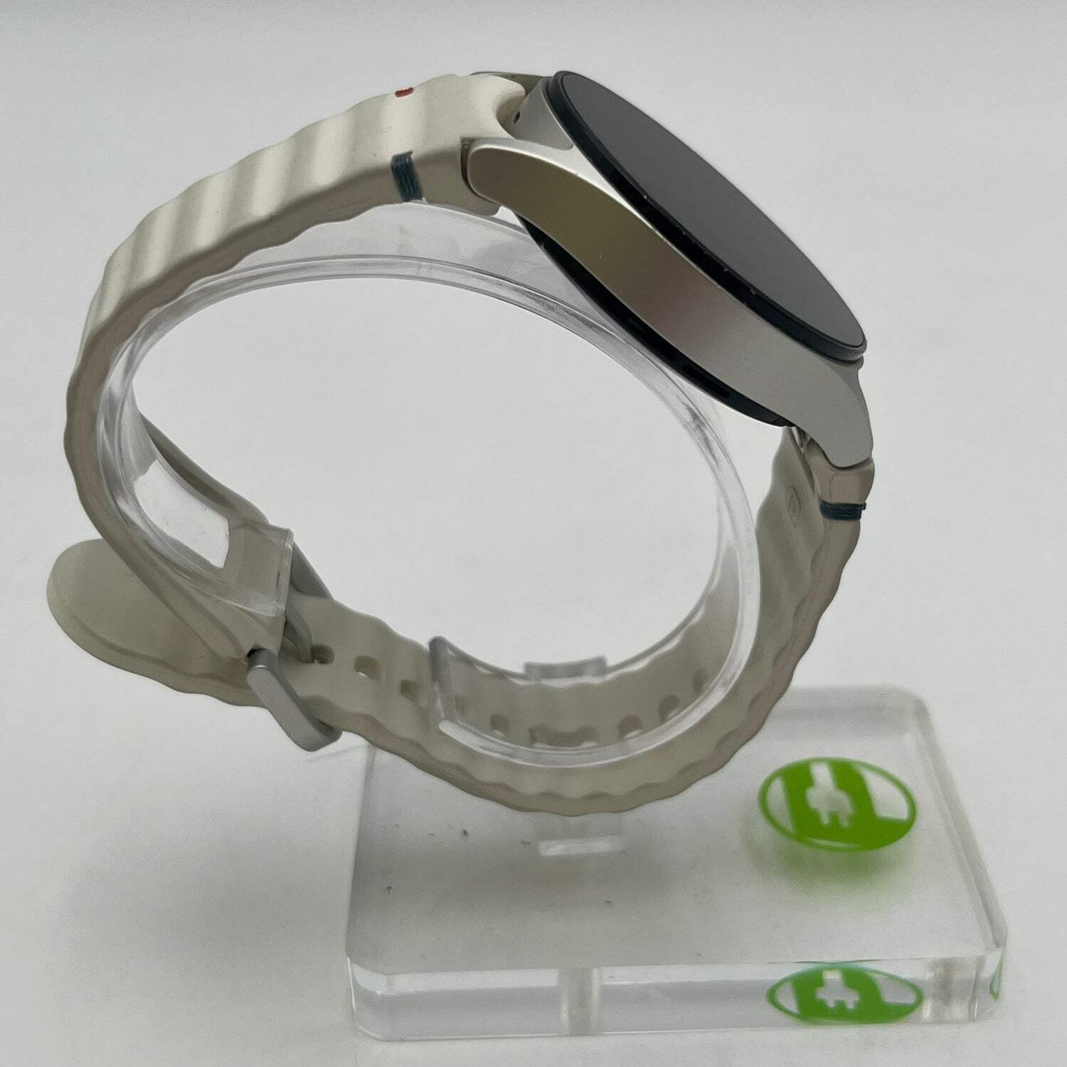 Unlocked Samsung Galaxy Watch7 Aluminum Smartwatch SM-L305U
