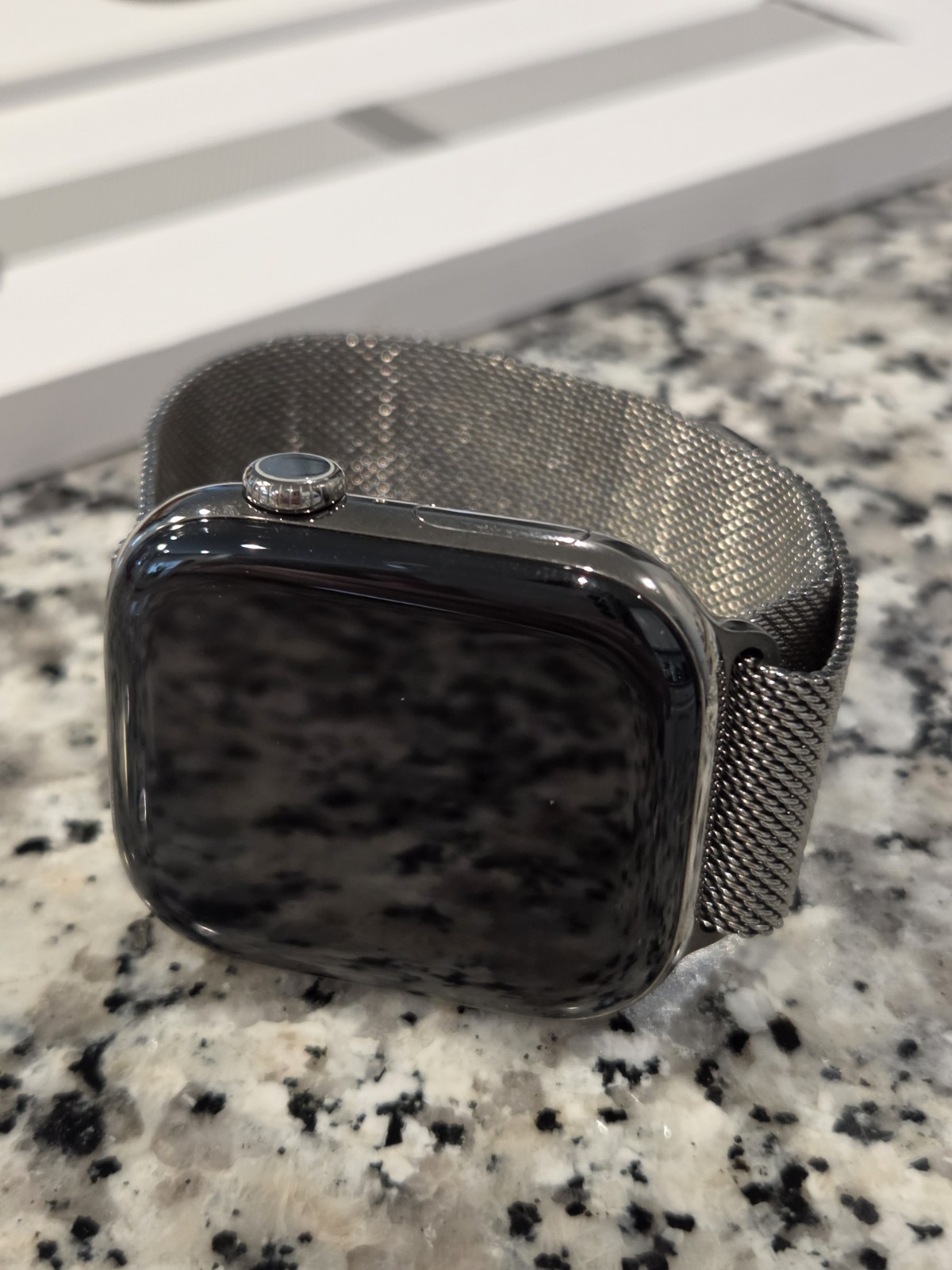 Apple Watch Series 11 GPS + Cellular, 46mm Natural Titanium with Milanese Loop