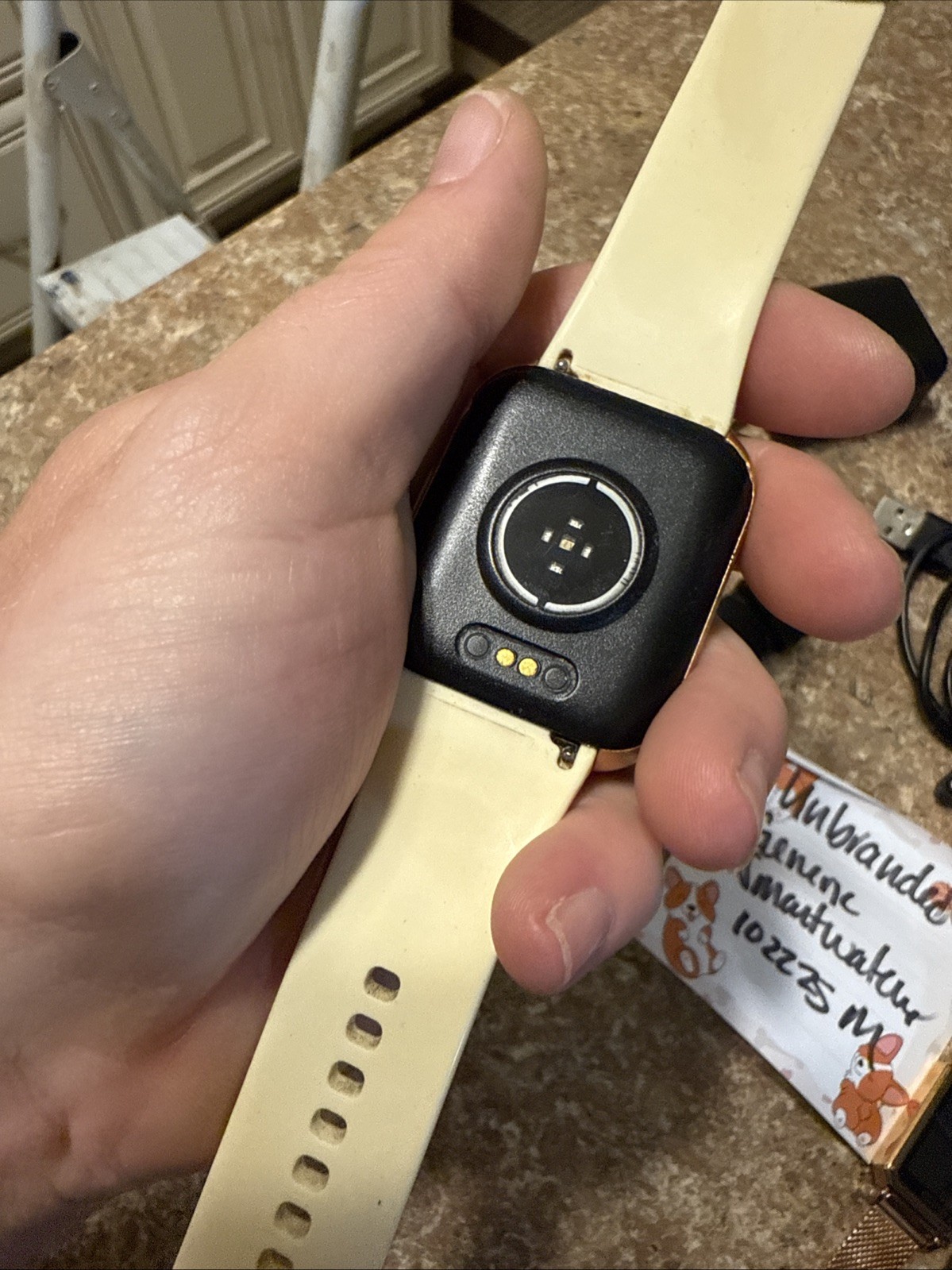 Lot of TESTED smart watches (unbranded)/unknown brand) Screens turn on