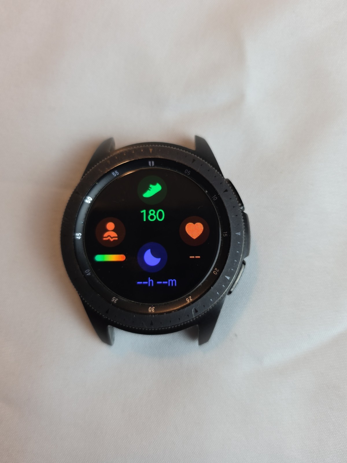 Samsung Galaxy SM-R810 Smartwatch 42mm Bluetooth Wifi – Black No Band