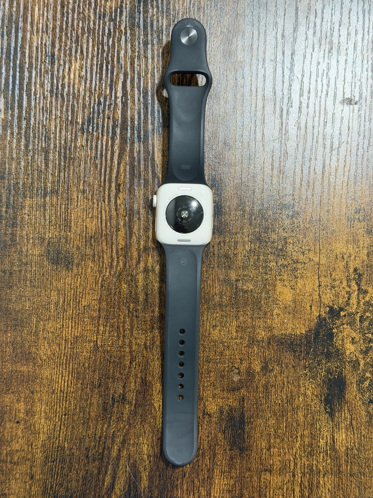 Apple Watch SE 3 A3324 40mm GPS Starlight Aluminum – Black Sport Band