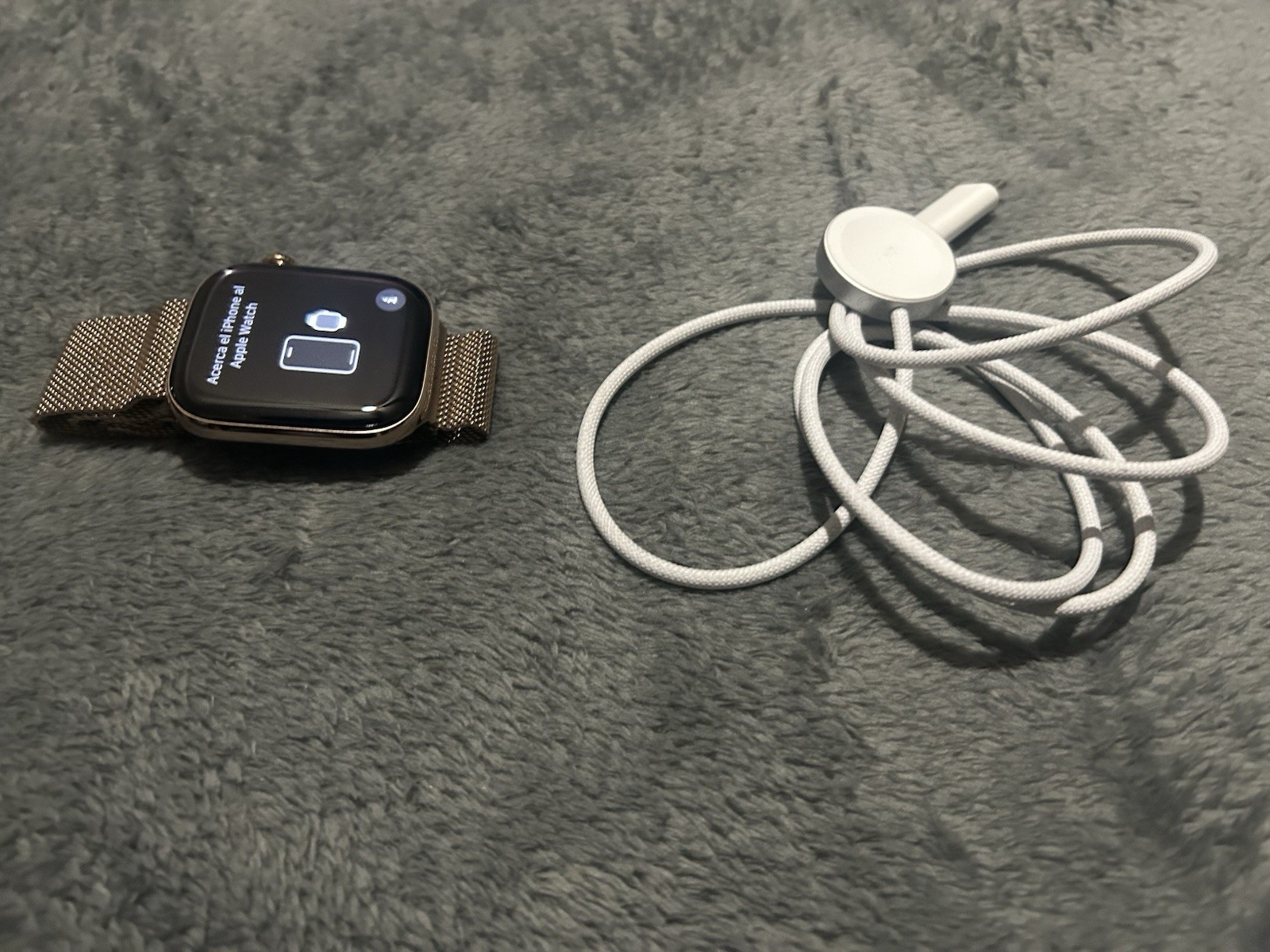 Apple Watch Series 10 Smartwatch 46mm Gold Titanium Case with Gold Milanese Loop