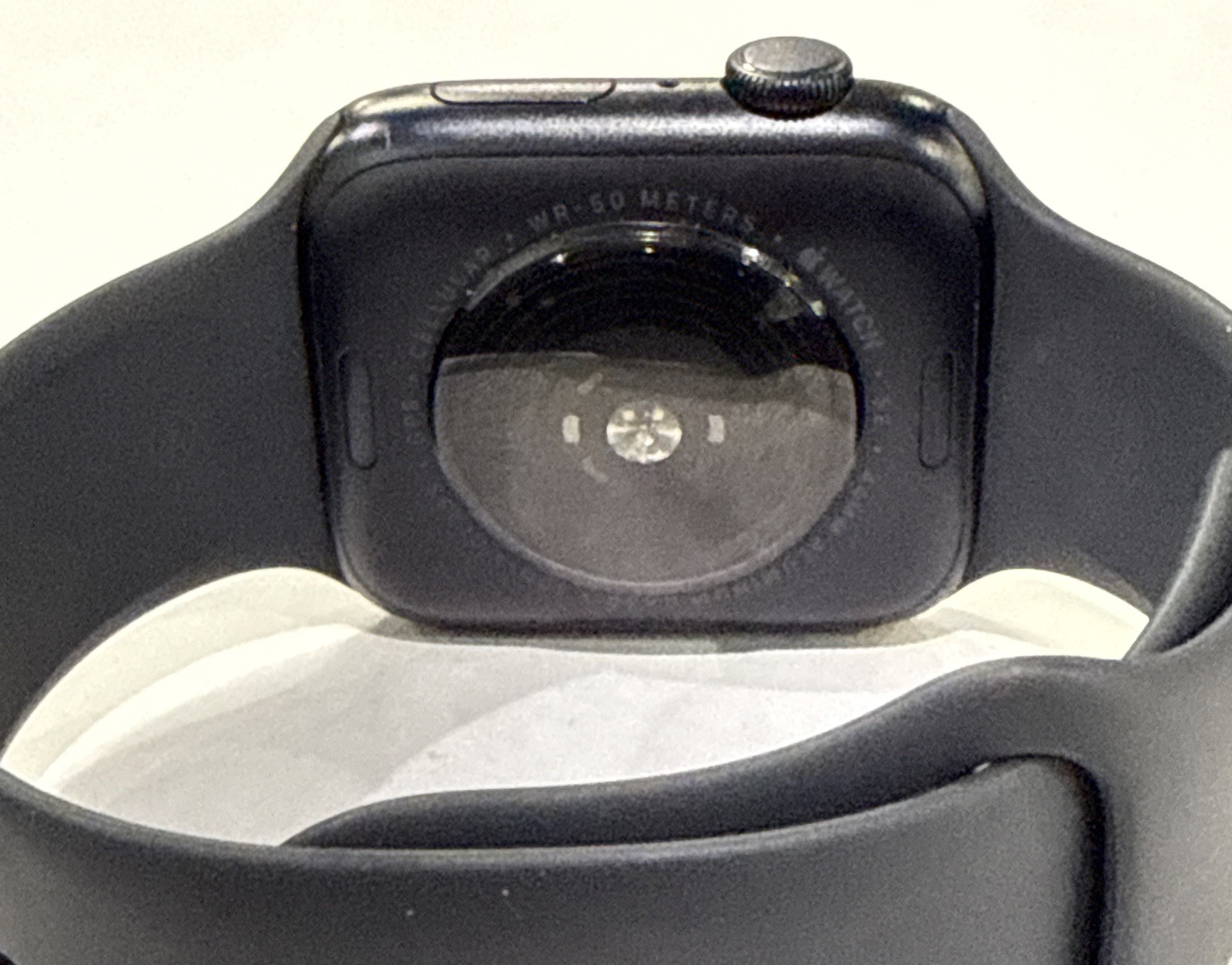 Apple Watch SE 3rd Gen 44MM Midnight Aluminum Black Sport Band – Battery 100%!