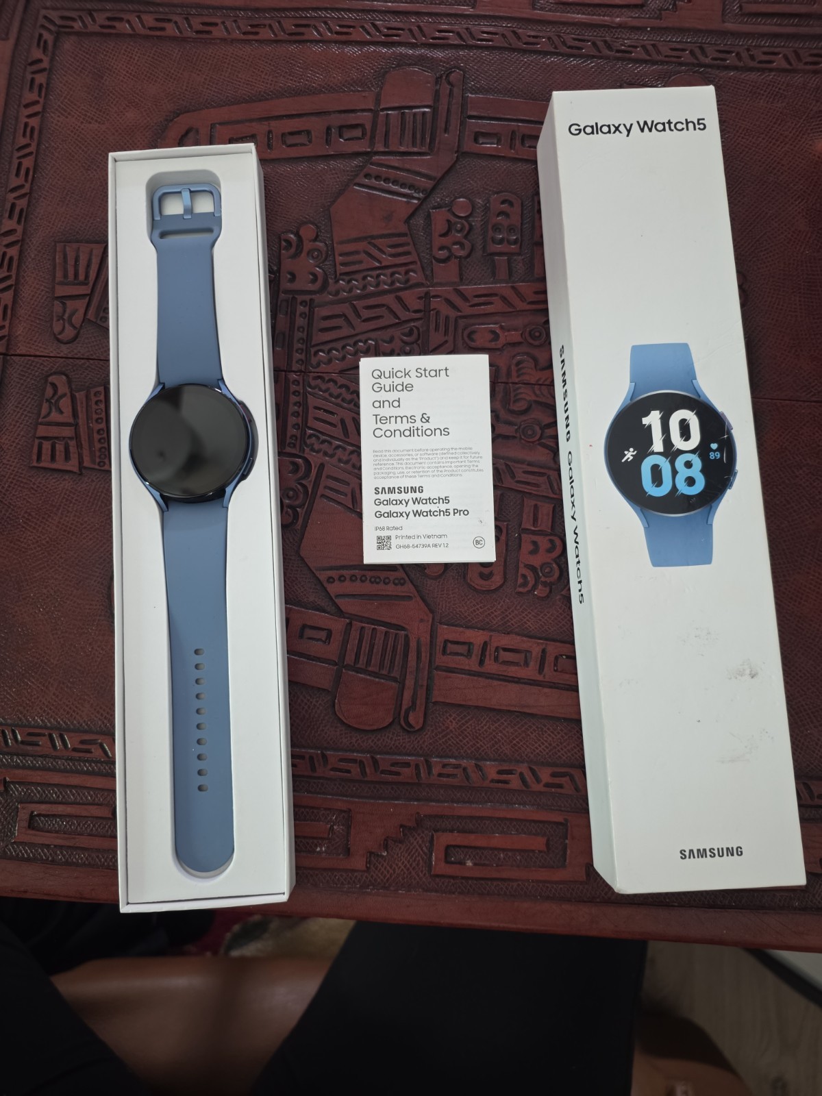 Samsung Galaxy Watch5 (44mm) (SM-R915U) Sapphire/blue Bluetooth-Wi-Fi-GPS