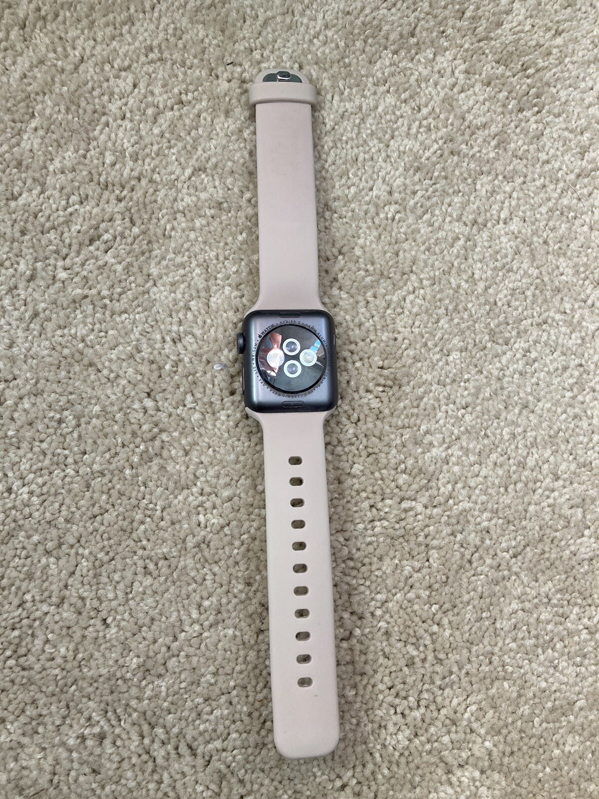 Apple Watch Series 3 38 mm Gray Case Black Smartwatch-MTF02LLA CRACKED-FOR PARTS