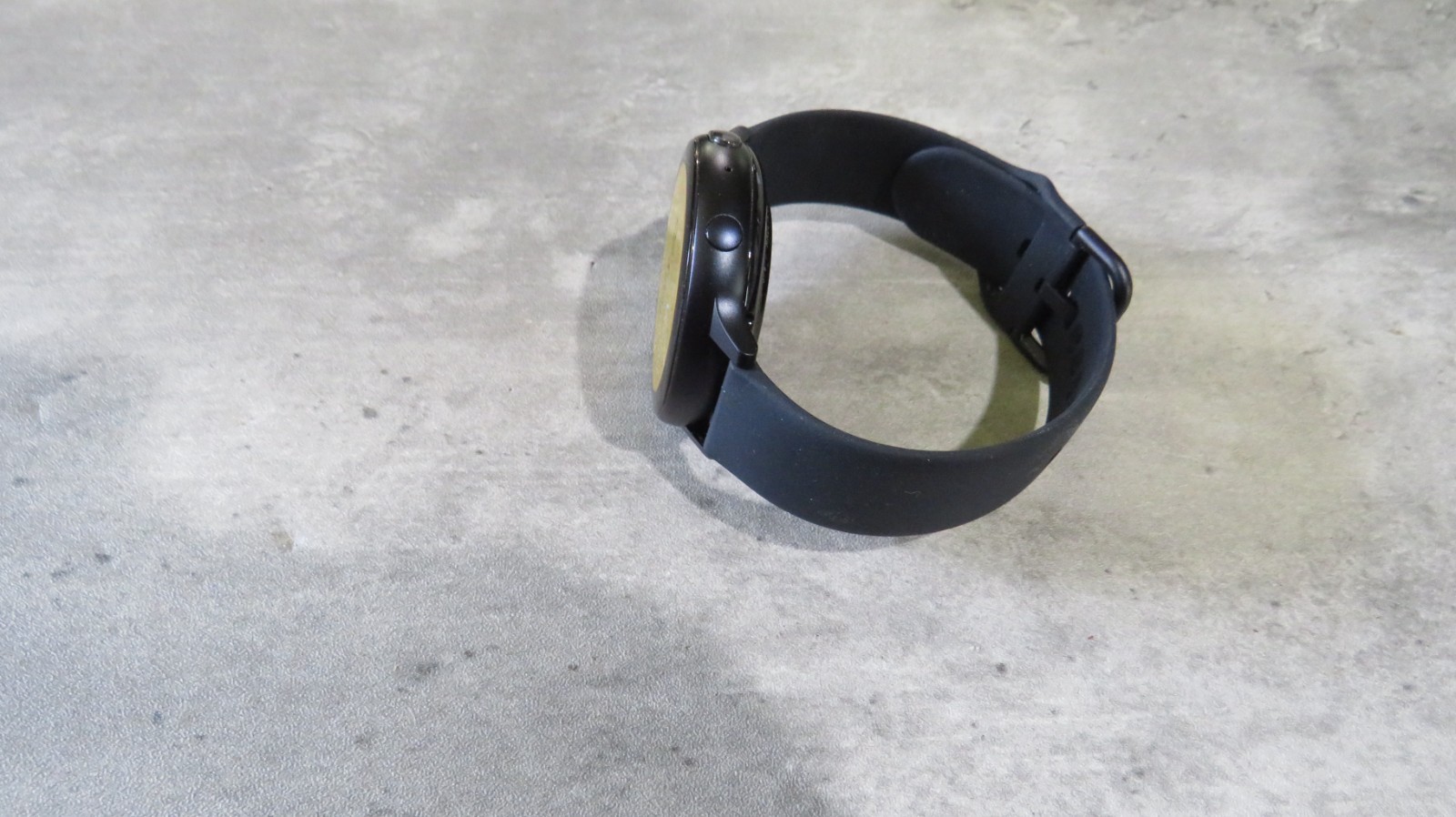 Samsung Galaxy Watch Active 2 SM-R820 44mm Aluminum Case with Sport Band…