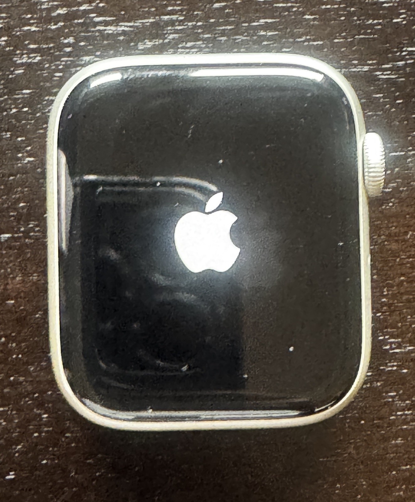 Apple Watch Series 6 44mm Space Gray Aluminum Case GPS – Unlocked Not Cellular