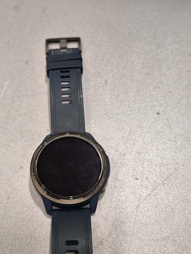 Used Smartwatch – Fully Functional, Signs of Wear, No Accessories