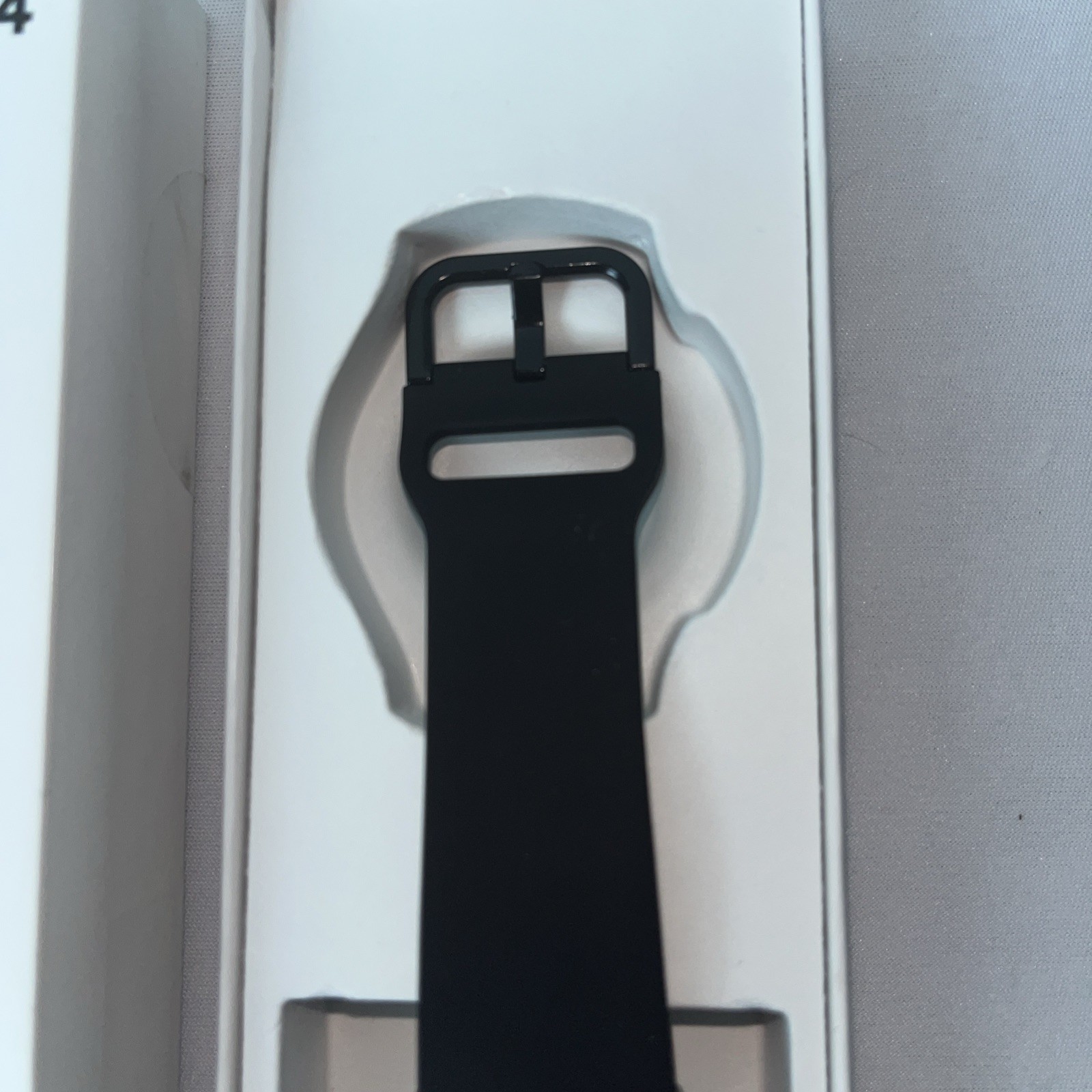 Samsung Galaxy Watch 4 40mm Silver 16GB open box never used