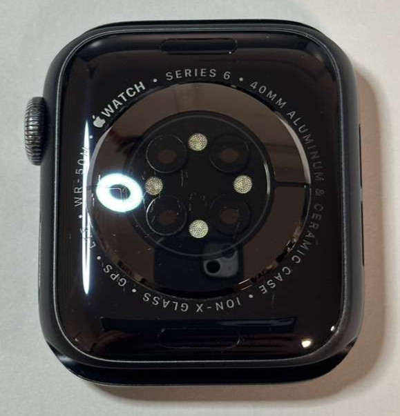 Used Apple Watch Series 6 (GPS+LTE) 40mm Space Gray Aluminum with Black Band (C)