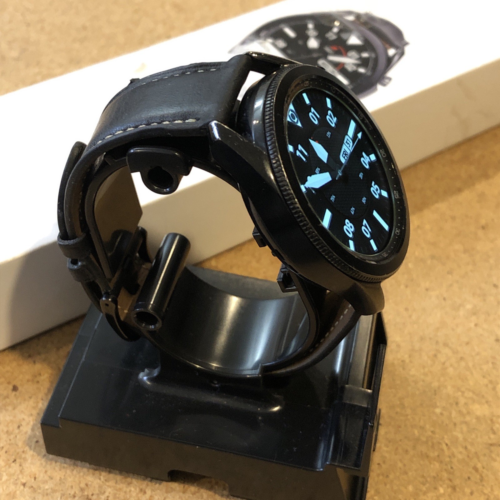 Samsung Galaxy Watch 3 45mm GPS Wifi Smartwatch Stainless Steel SM-R840 M/L Band