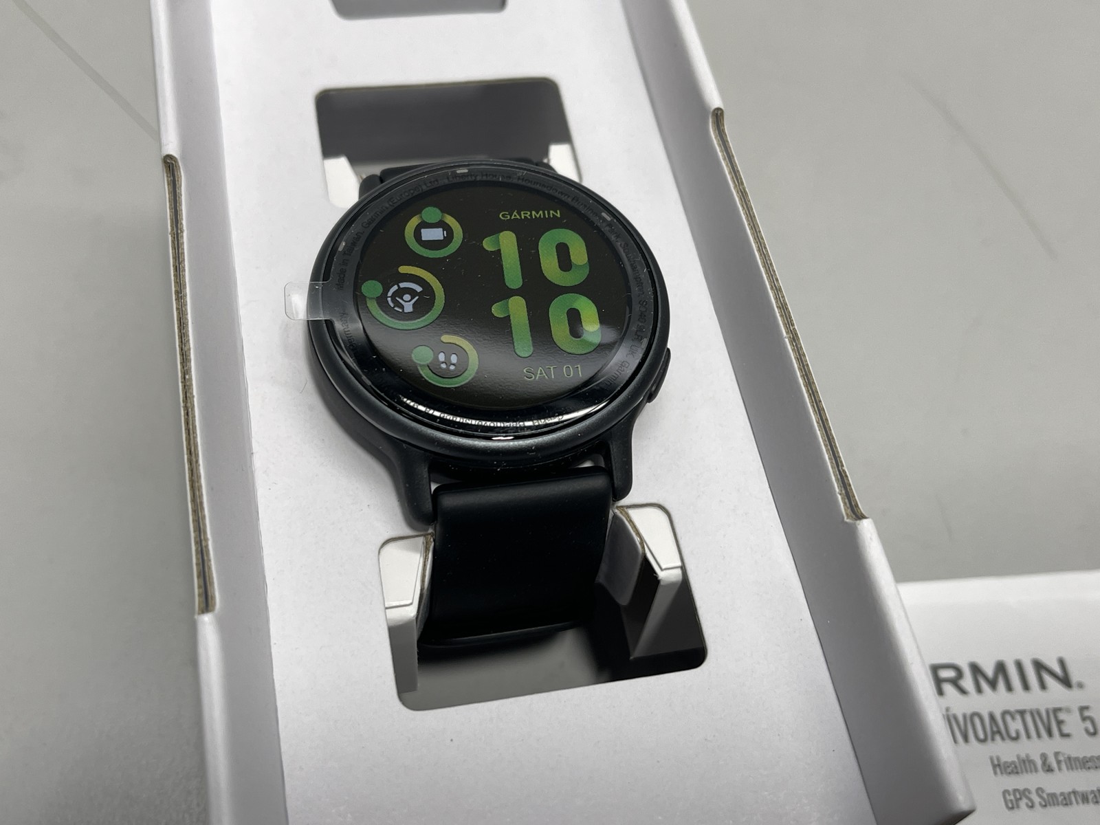 Garmin-vívoactive 5 GPS Smartwatch 42mm – Slate Aluminum Black