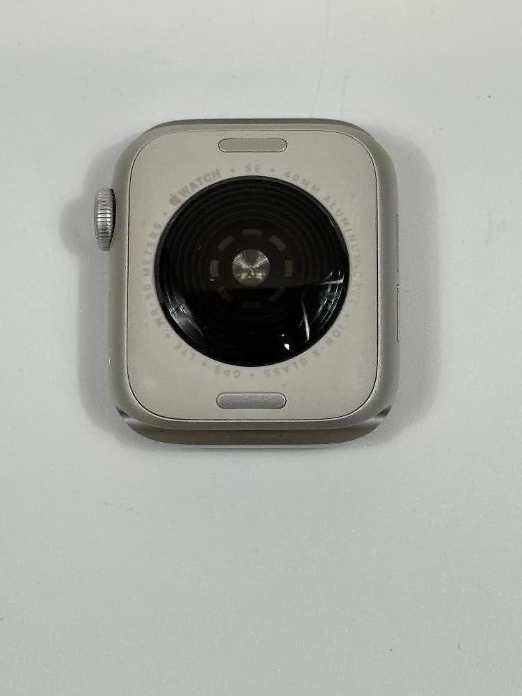 Apple Watch SE (2nd Gen) 40mm 32GB A2726 Aluminum Starlight (Unlocked) – Fair
