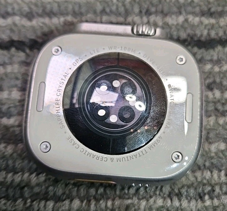 Apple Watch A2986 MRET3LL/A Ultra 2 49MM Titanium