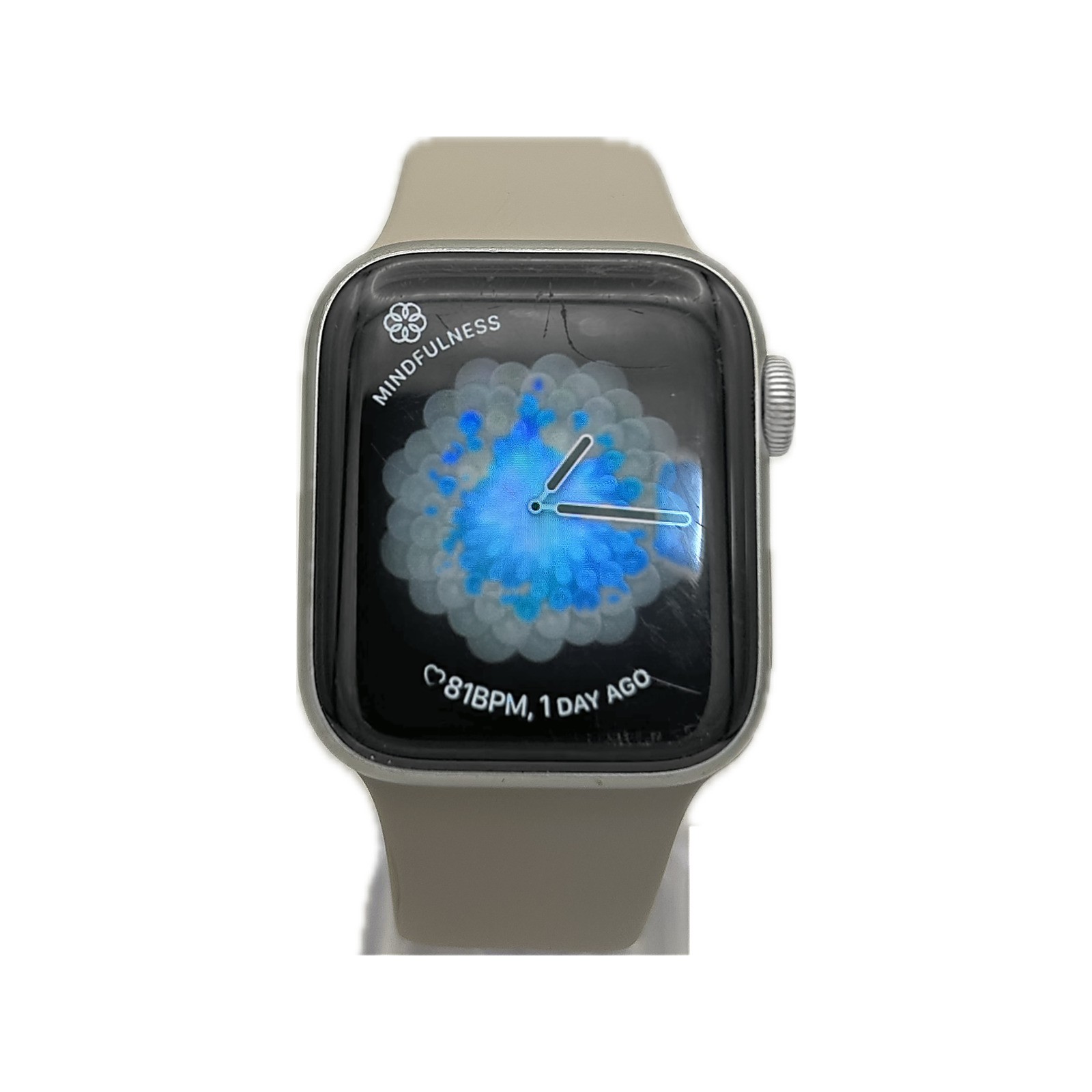 Apple Watch Series 5 40mm Silver Aluminum GPS Starlight Sport Band ECG A2092